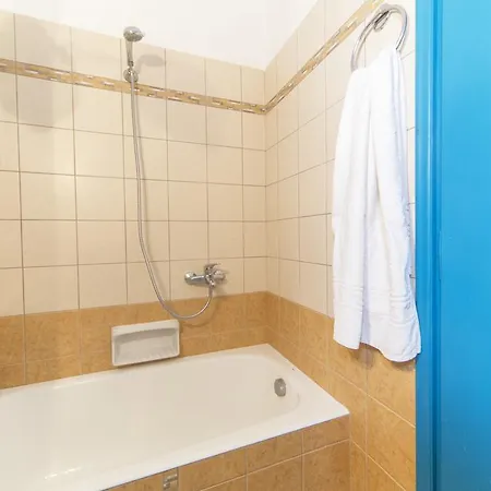 Astra * آغيوس بروكوبيوس